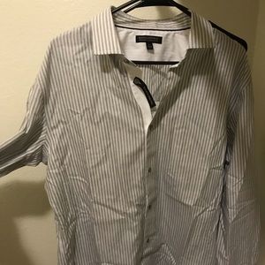 Banana Republic Long sleeved button down shirt
